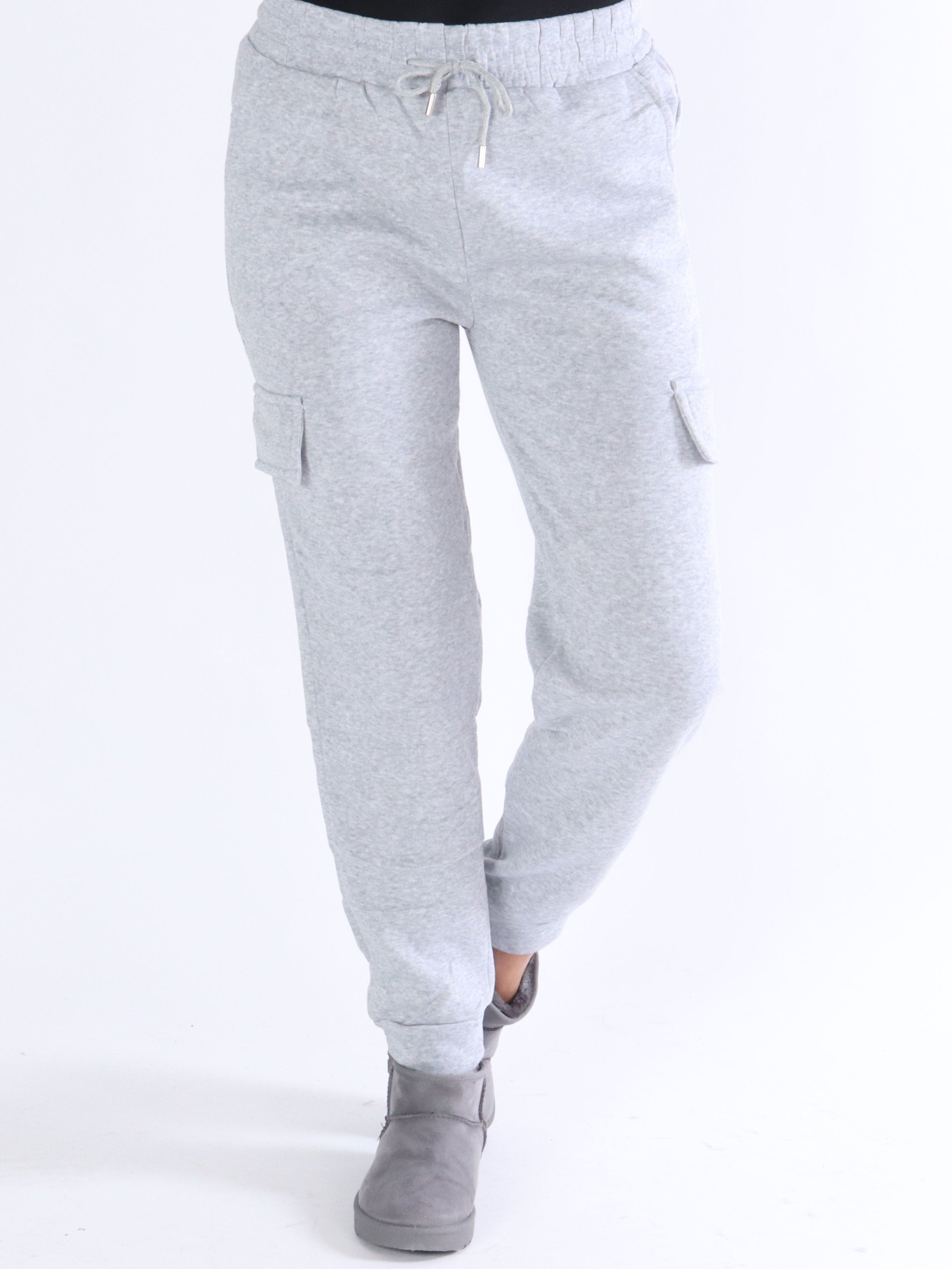 Kaysa - Army green sweatpants